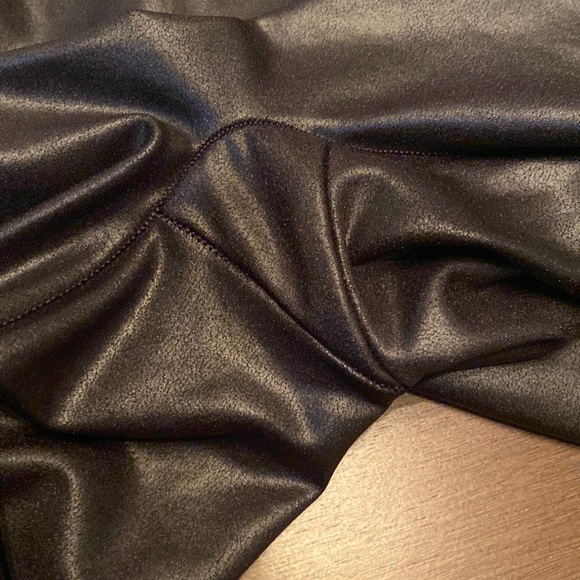 Spanx Faux Leather Leggings - Picture 5 of 6